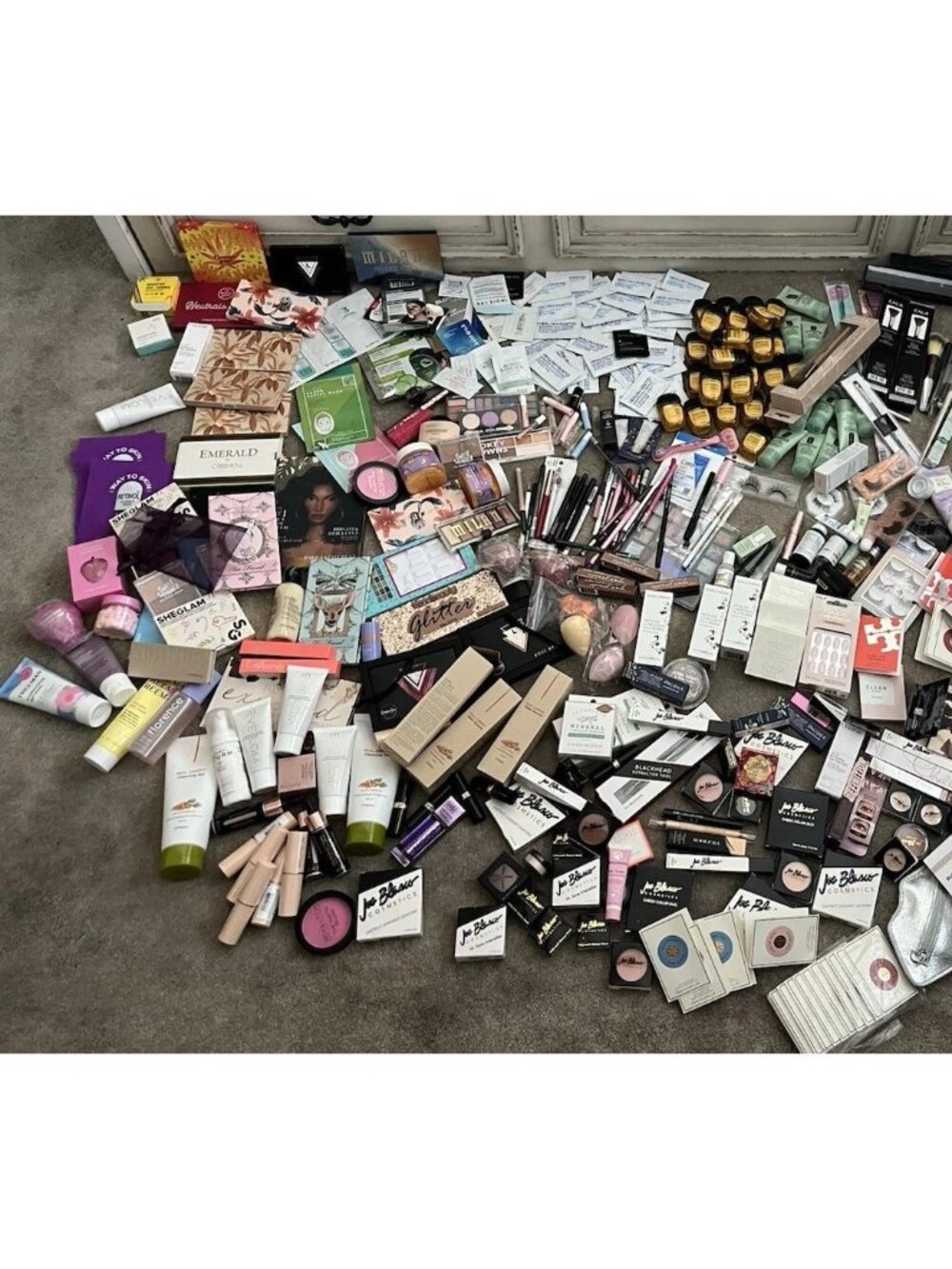 Makeup Lot 17‑Pc Full‑Size Lip Colors Haircare Skincare Makeup Eyeshadow Pencils